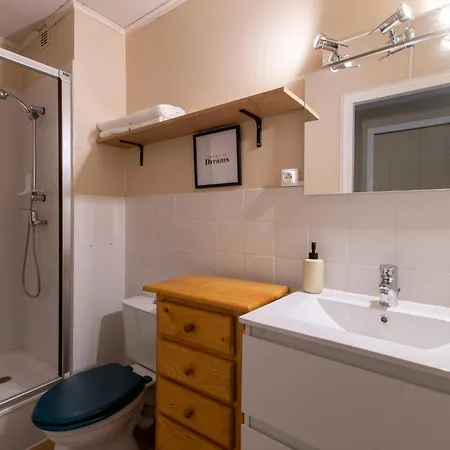 Appartamento Le Cosmos Avec Terrasse Et Proche Et Commerces